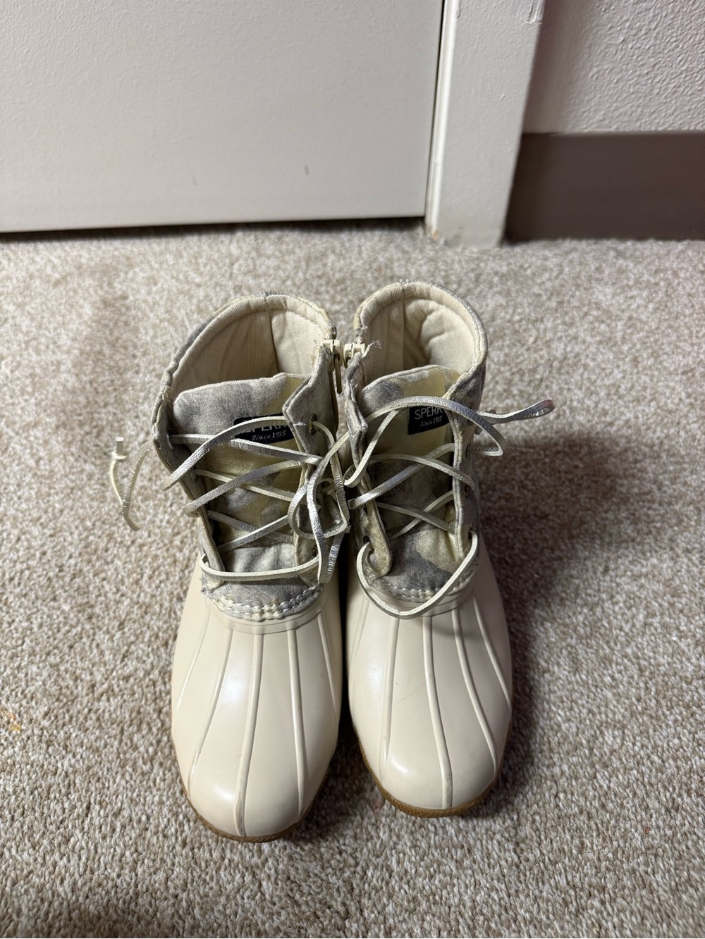 Sperry Kids Cream & Light Gray Rain Boots with Lace